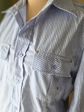 No Retreat Classic Blue & White Striped Button-Up Top Size Small